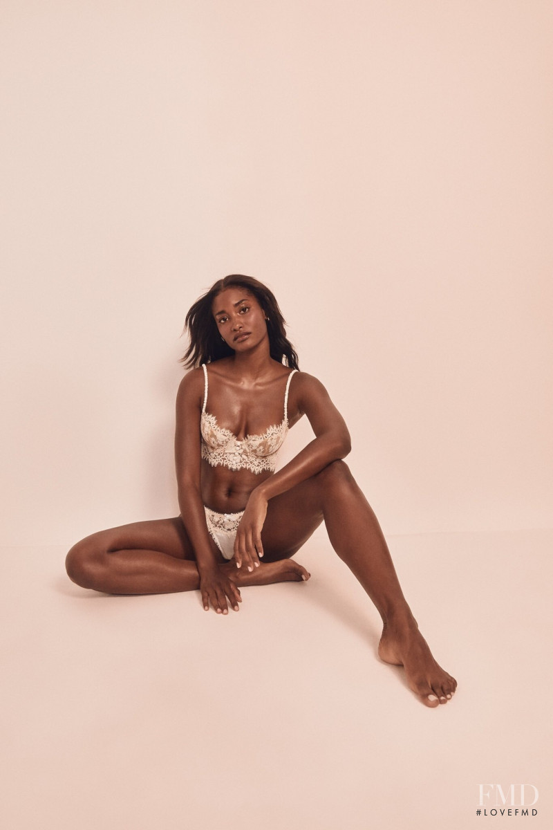 Melodie Monrose featured in  the Victoria\'s Secret FLL catalogue for Spring/Summer 2020