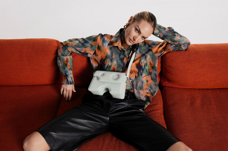 Candice Swanepoel featured in  the Off-White Burrow Bag advertisement for Autumn/Winter 2021