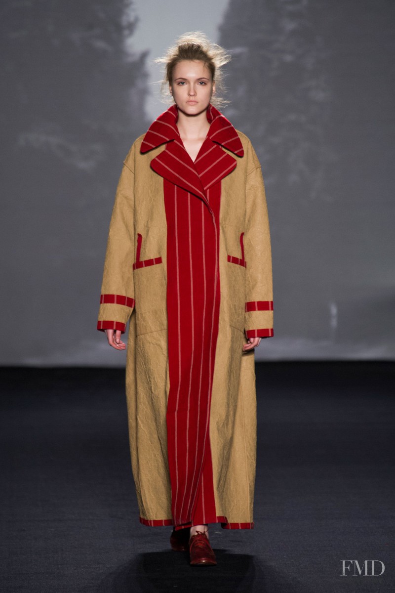 Jane Grybennikova featured in  the Uma Wang fashion show for Autumn/Winter 2014