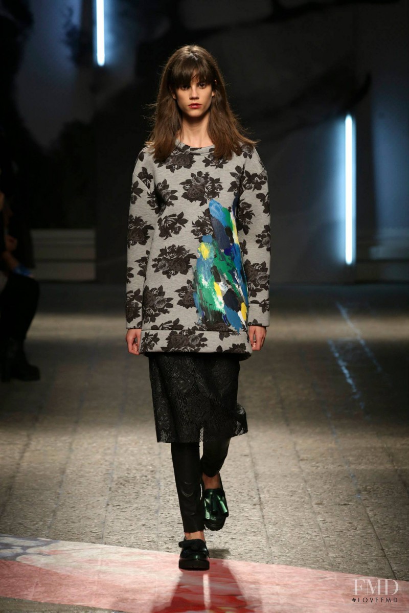 Antonina Petkovic featured in  the MSGM fashion show for Autumn/Winter 2014