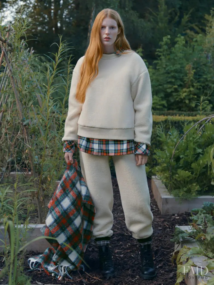 Uniqlo UNIQLO x JW Anderson A Visit To The Country lookbook for Autumn/Winter 2021