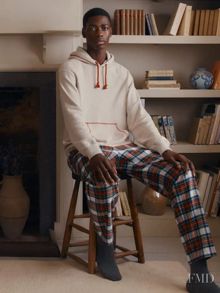 Uniqlo UNIQLO x JW Anderson A Visit To The Country lookbook for Autumn/Winter 2021