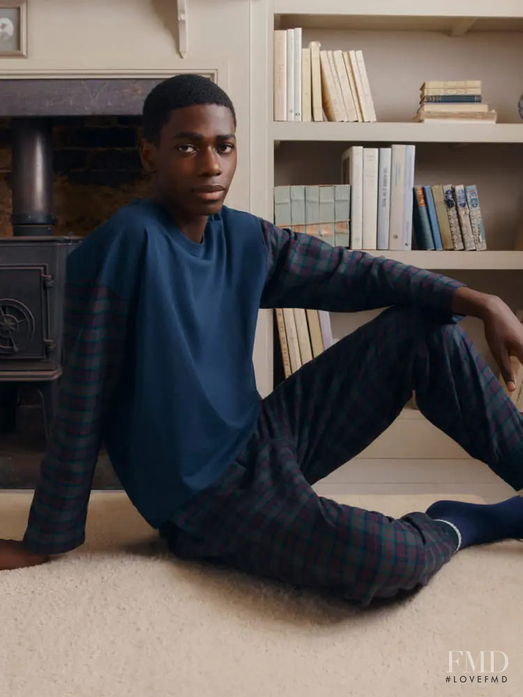 Uniqlo UNIQLO x JW Anderson A Visit To The Country lookbook for Autumn/Winter 2021