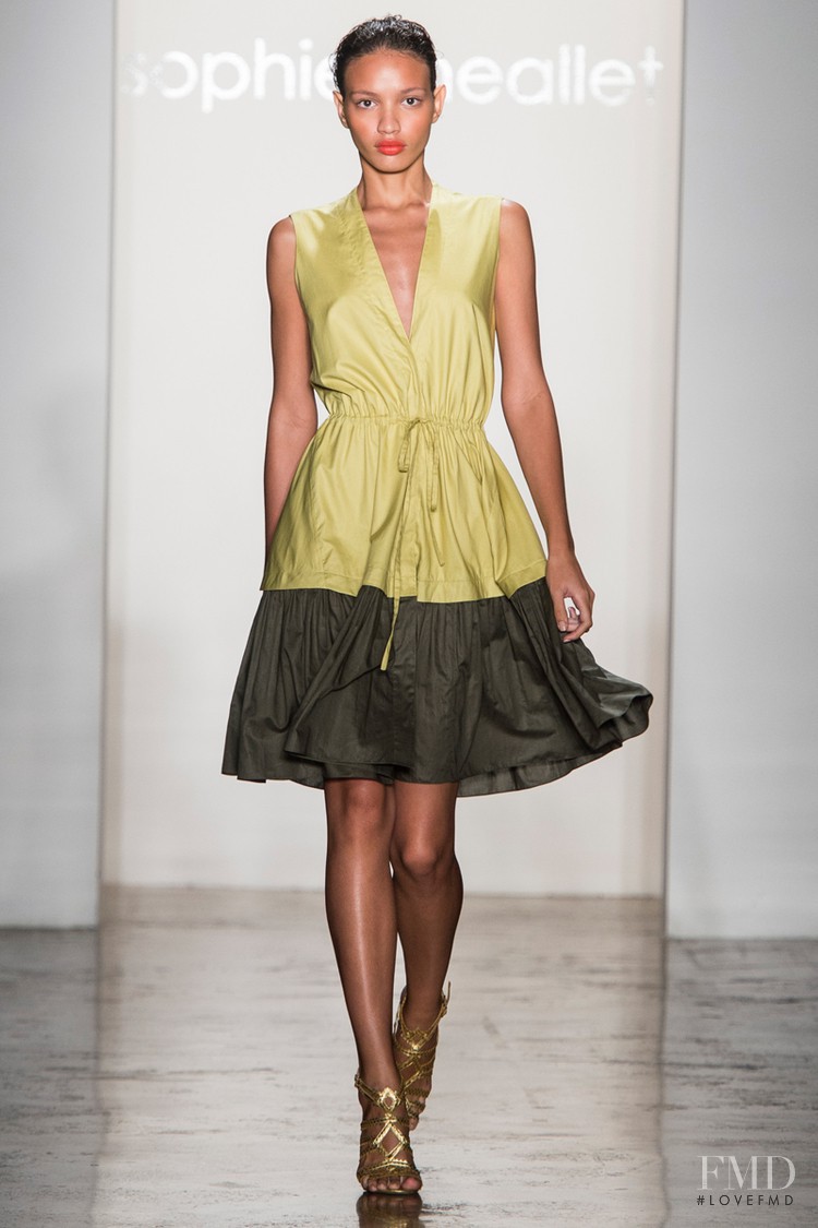 Veridiana Ferreira featured in  the Sophie Theallet fashion show for Spring/Summer 2014