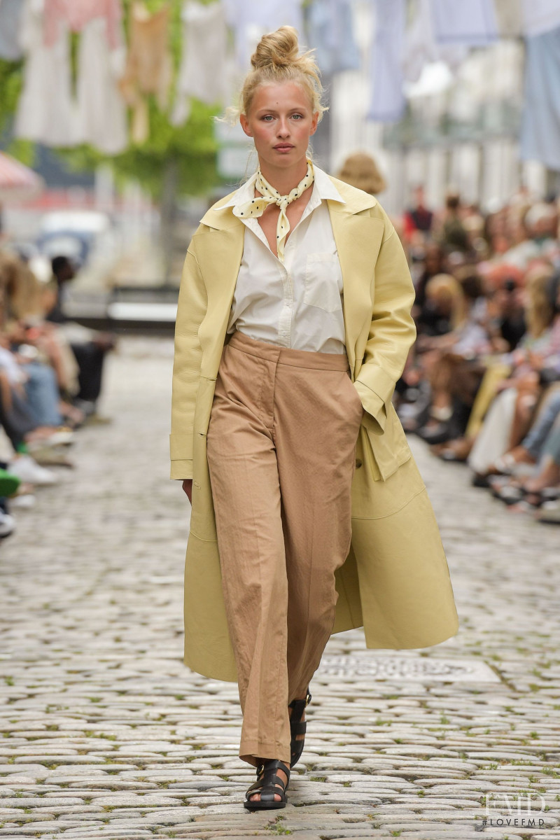 Lovechild 1979 fashion show for Spring/Summer 2022