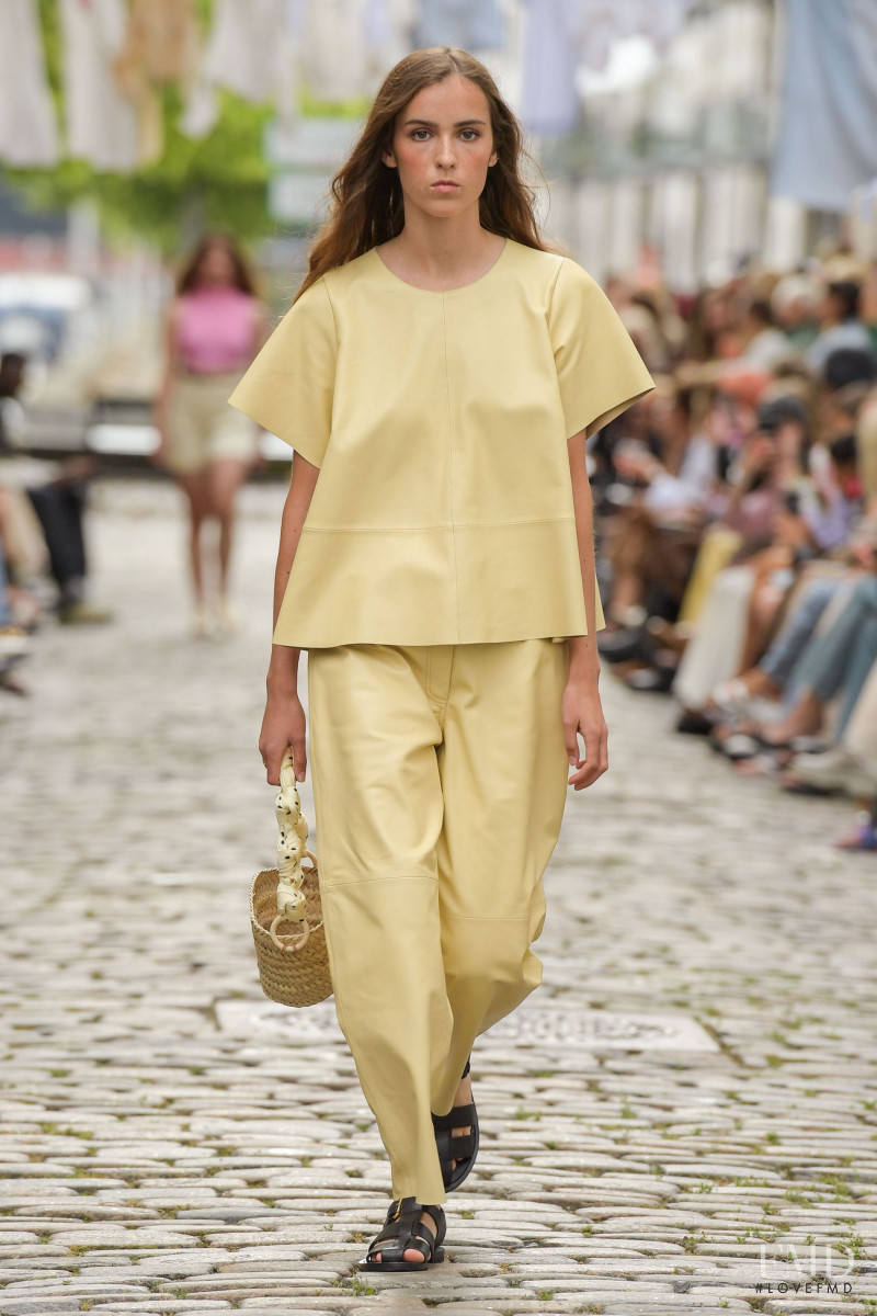 Lovechild 1979 fashion show for Spring/Summer 2022
