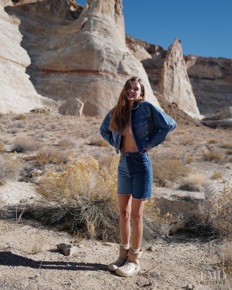 Josephine Skriver featured in  the Triarchy advertisement for Resort 2022