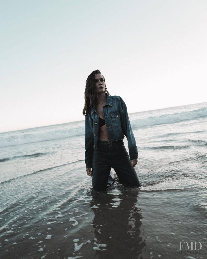 Josephine Skriver featured in  the Triarchy advertisement for Resort 2022