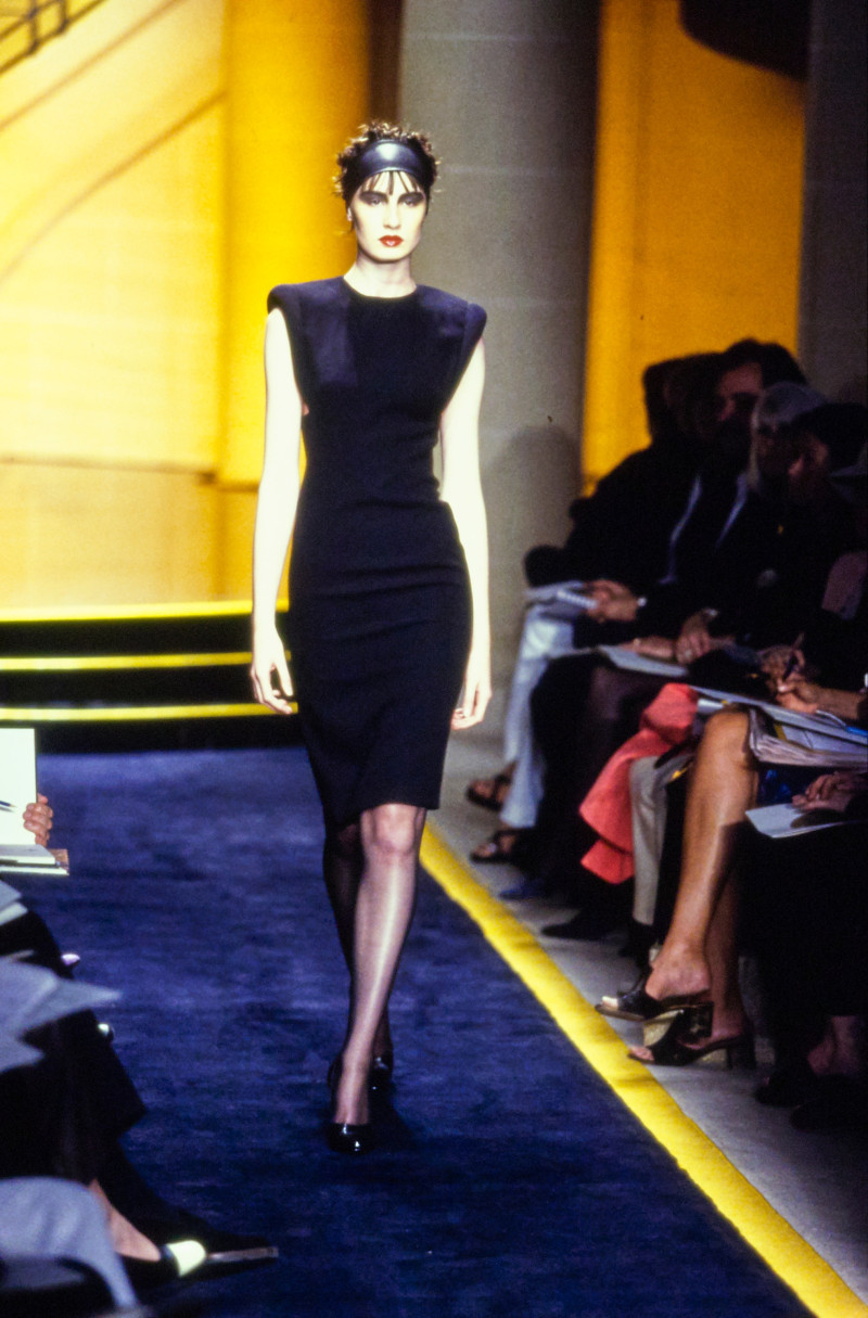 Atelier Versace fashion show for Autumn/Winter 1997
