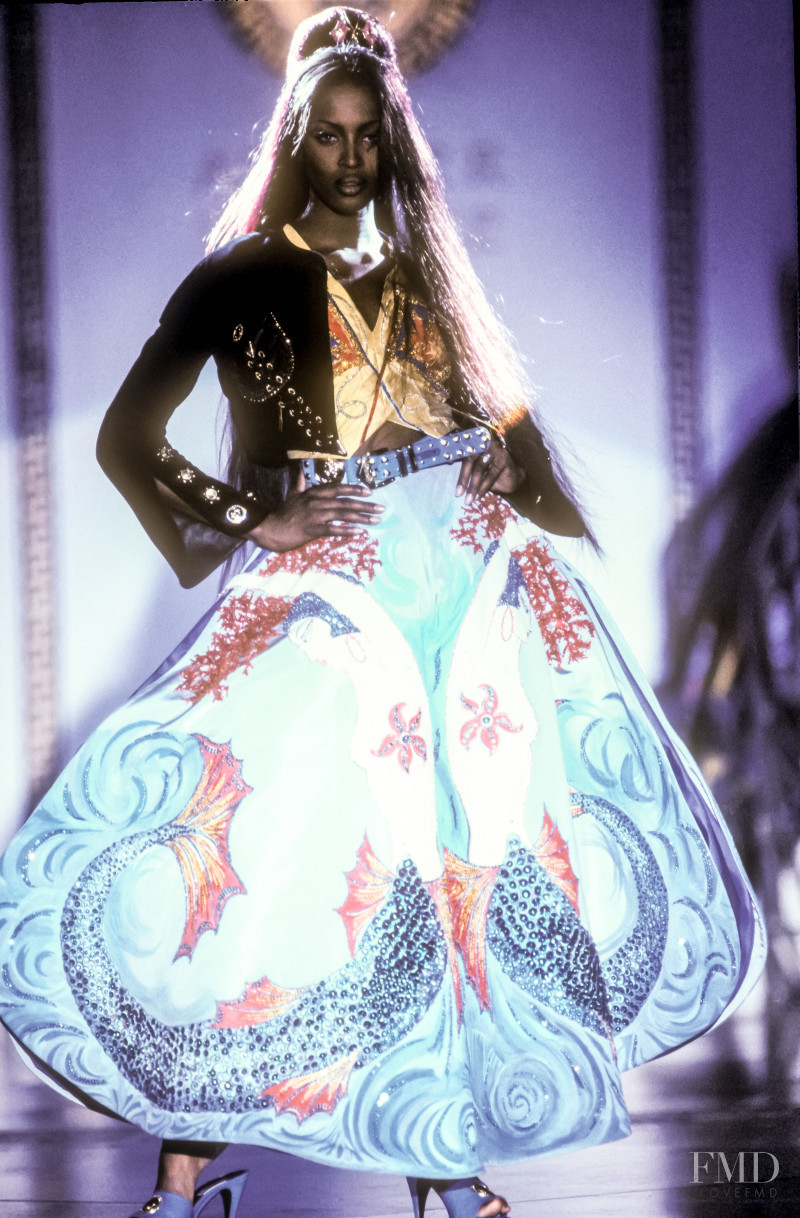 Naomi Campbell featured in  the Atelier Versace fashion show for Autumn/Winter 1992