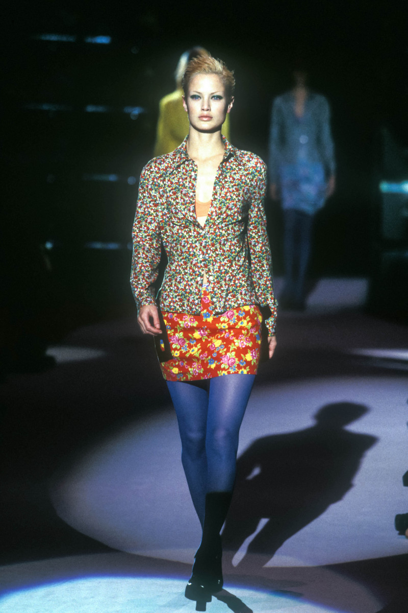 Carolyn Murphy featured in  the Versus fashion show for Spring/Summer 1996