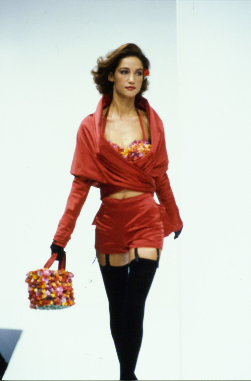 Marpessa Hennink featured in  the Dolce & Gabbana fashion show for Spring/Summer 1992