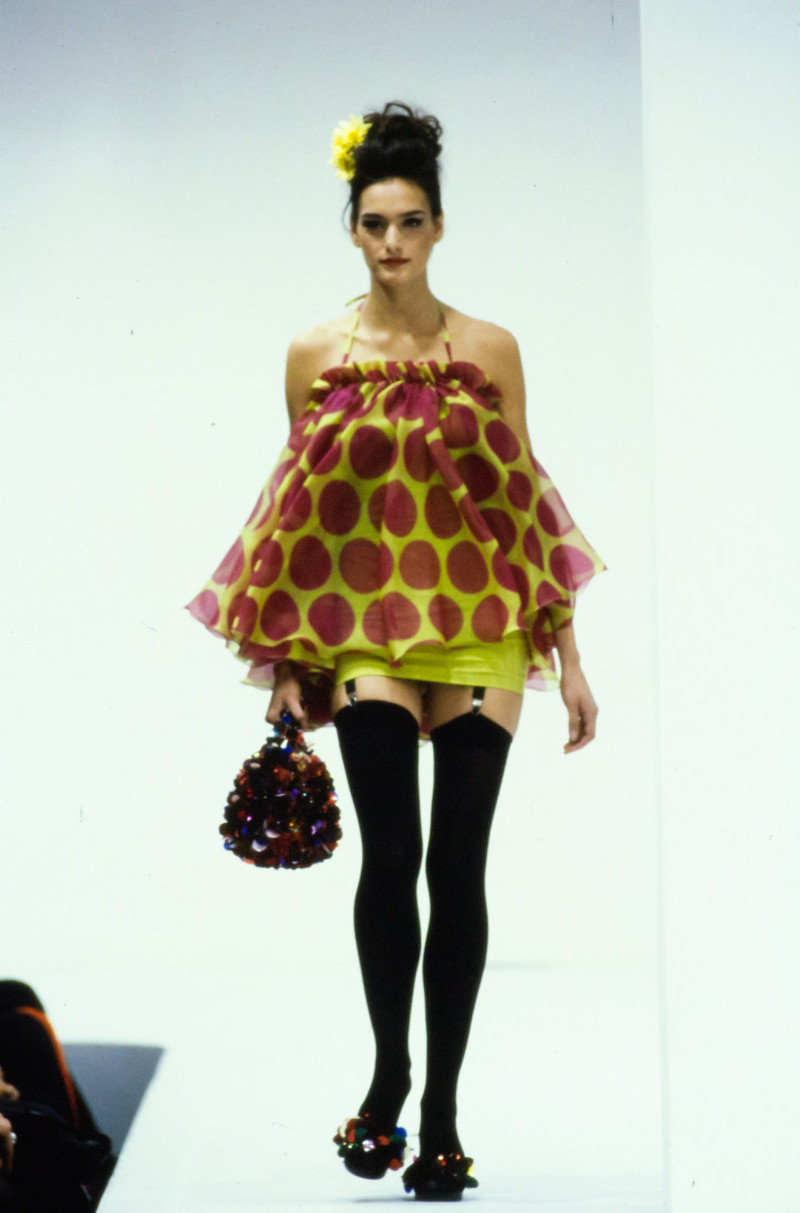 Leslie Navajas featured in  the Dolce & Gabbana fashion show for Spring/Summer 1992