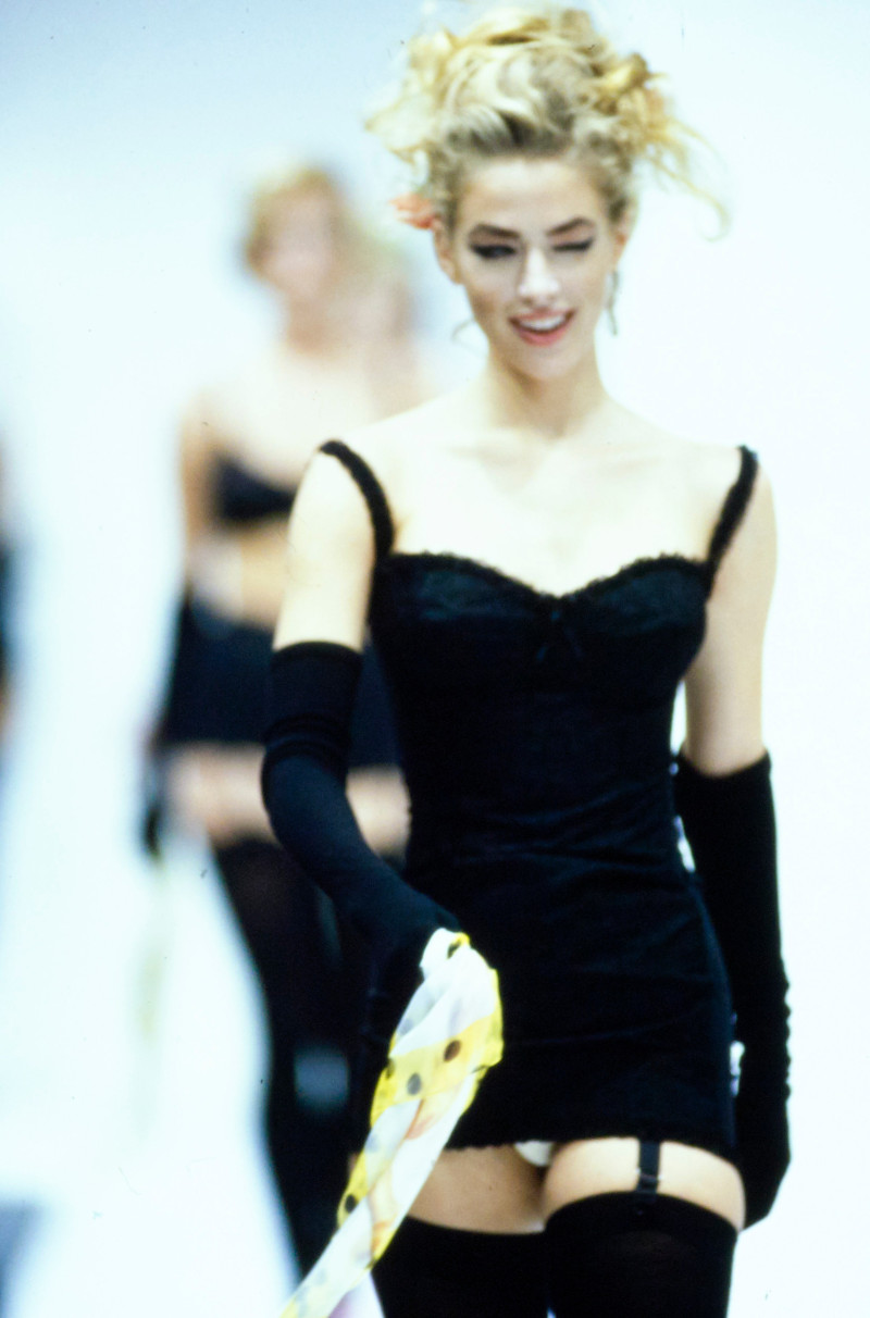 Elaine Irwin Mellencamp featured in  the Dolce & Gabbana fashion show for Spring/Summer 1992