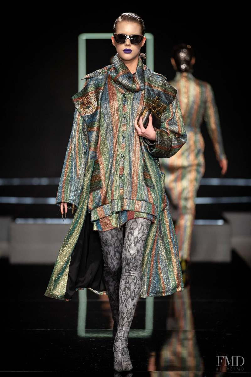 Dora Abodi fashion show for Autumn/Winter 2019