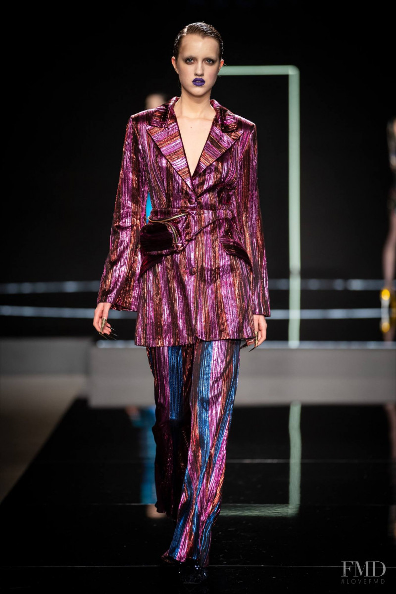 Dora Abodi fashion show for Autumn/Winter 2019