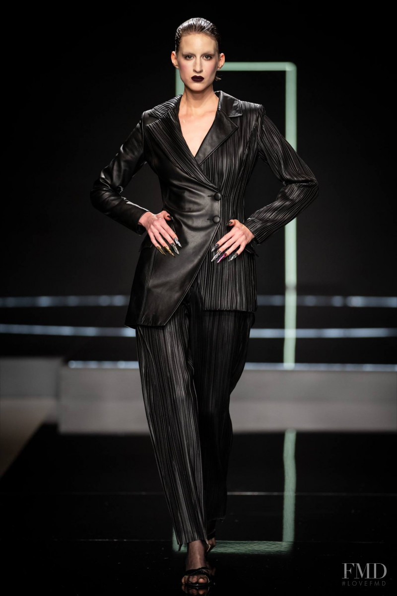 Dora Abodi fashion show for Autumn/Winter 2019