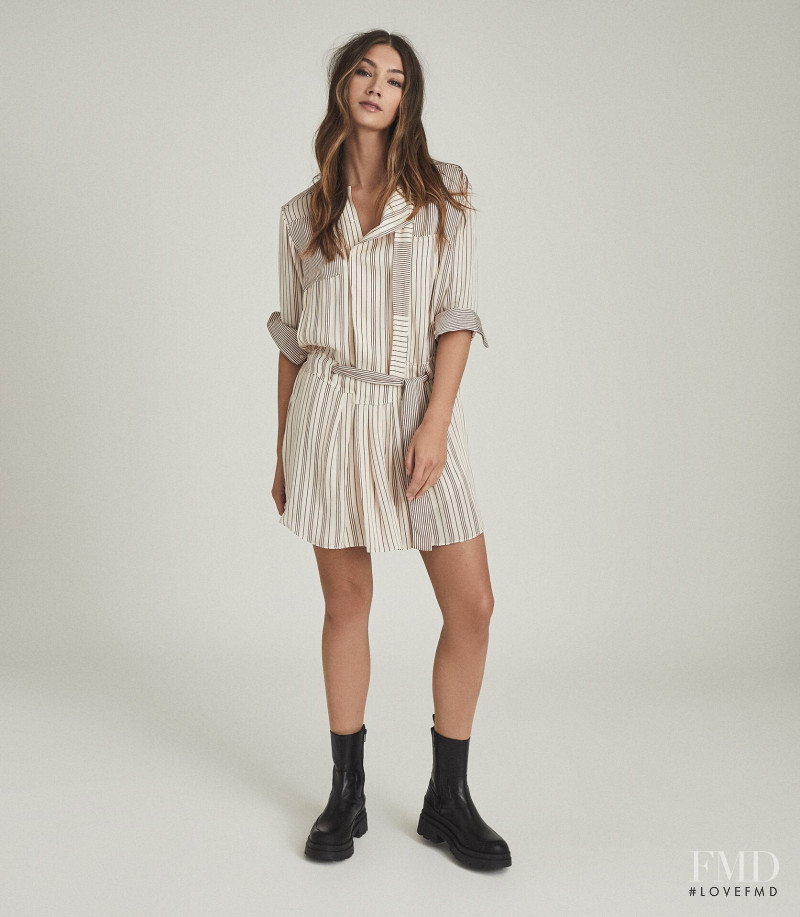 Lorena Rae featured in  the Reiss catalogue for Spring/Summer 2021