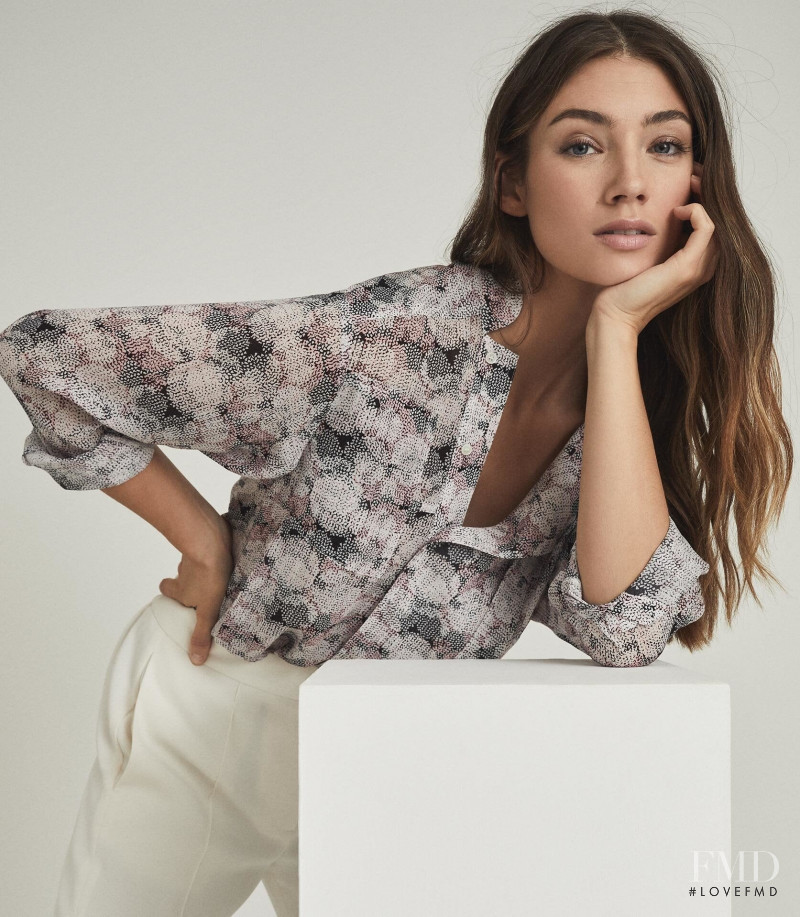 Lorena Rae featured in  the Reiss catalogue for Spring/Summer 2021