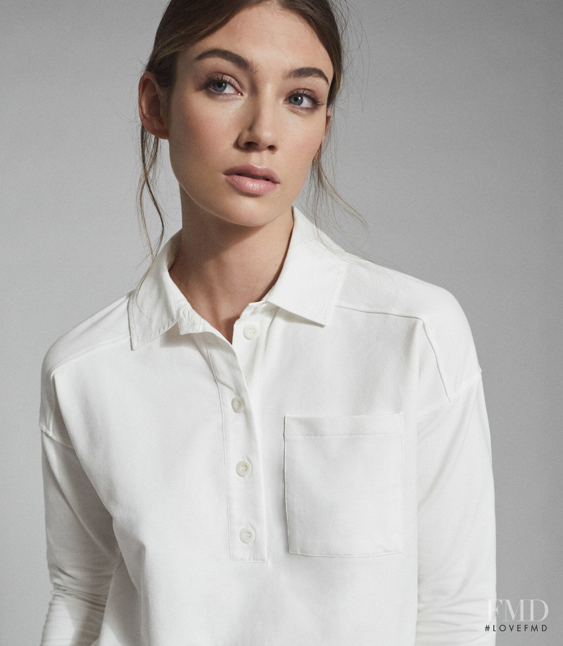 Lorena Rae featured in  the Reiss catalogue for Spring/Summer 2021