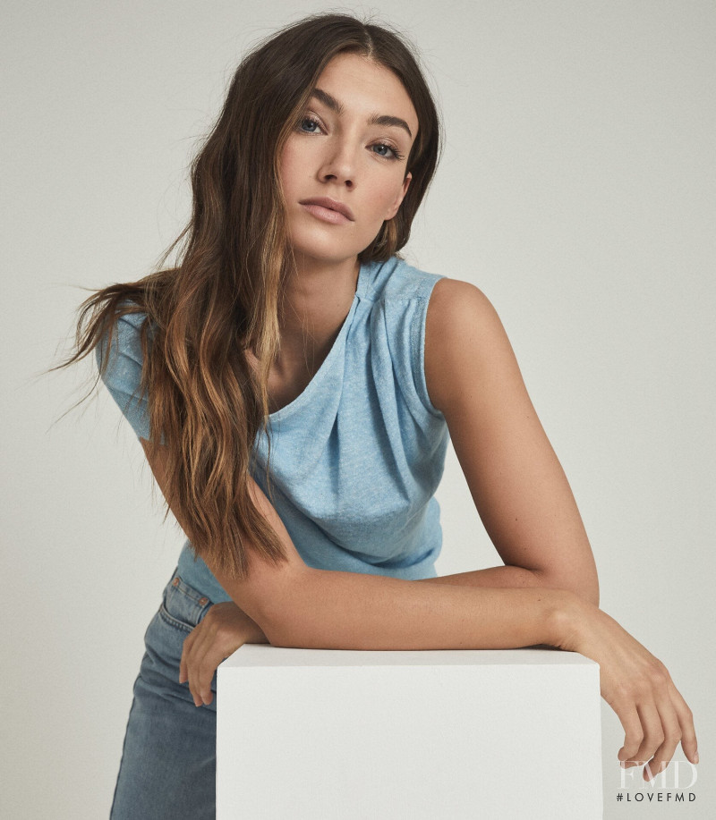 Lorena Rae featured in  the Reiss catalogue for Spring/Summer 2021