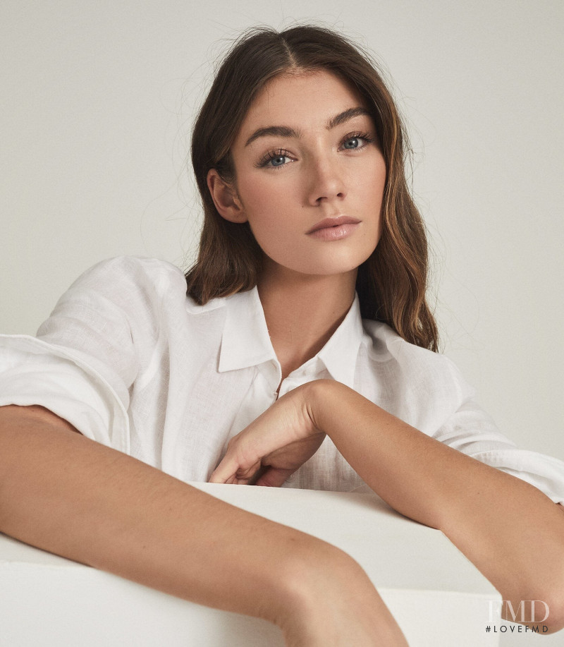 Lorena Rae featured in  the Reiss catalogue for Spring/Summer 2021