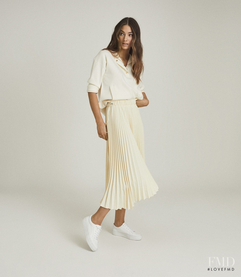 Lorena Rae featured in  the Reiss catalogue for Spring/Summer 2021