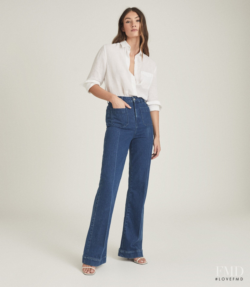 Lorena Rae featured in  the Reiss catalogue for Spring/Summer 2021