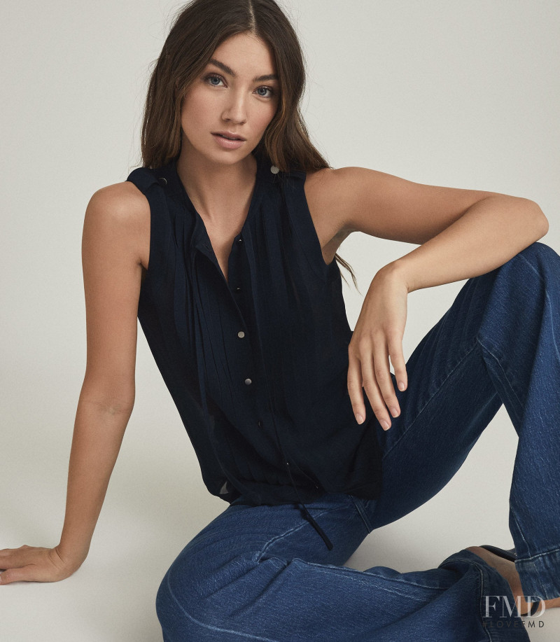 Lorena Rae featured in  the Reiss catalogue for Spring/Summer 2021