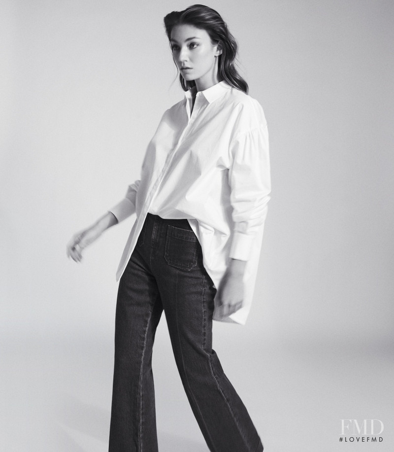 Lorena Rae featured in  the Reiss catalogue for Spring/Summer 2021