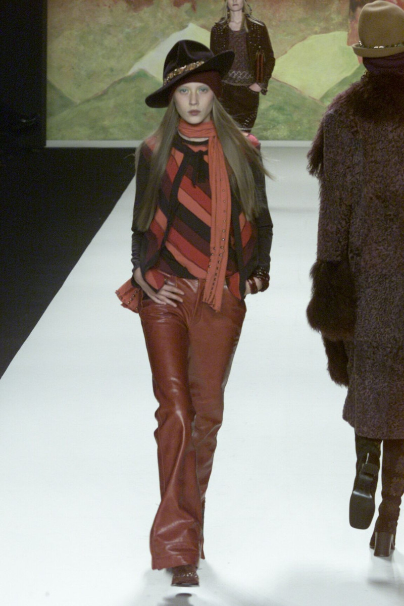 Anna Sui fashion show for Autumn/Winter 2000