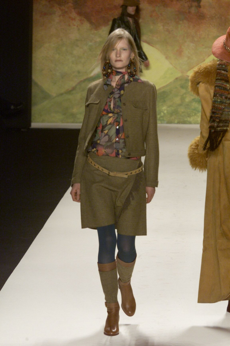 Anna Sui fashion show for Autumn/Winter 2000