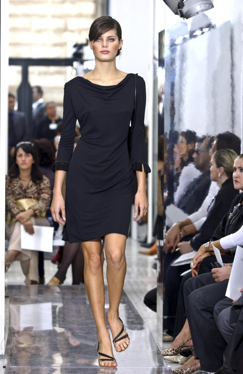 Isabeli Fontana featured in  the Trussardi fashion show for Spring/Summer 2002