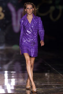 Versace fashion show for Spring/Summer 2002