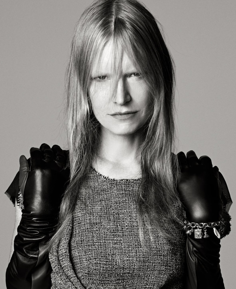 Kirsten Owen featured in  the Zara Studio advertisement for Autumn/Winter 2021