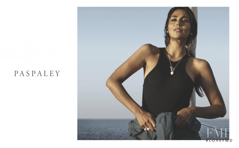 Paspaley advertisement for Autumn/Winter 2021