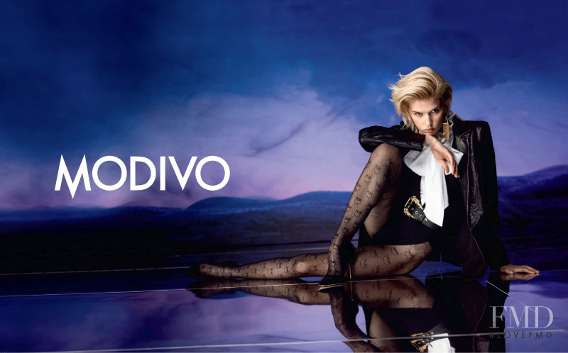 Modivo advertisement for Autumn/Winter 2021