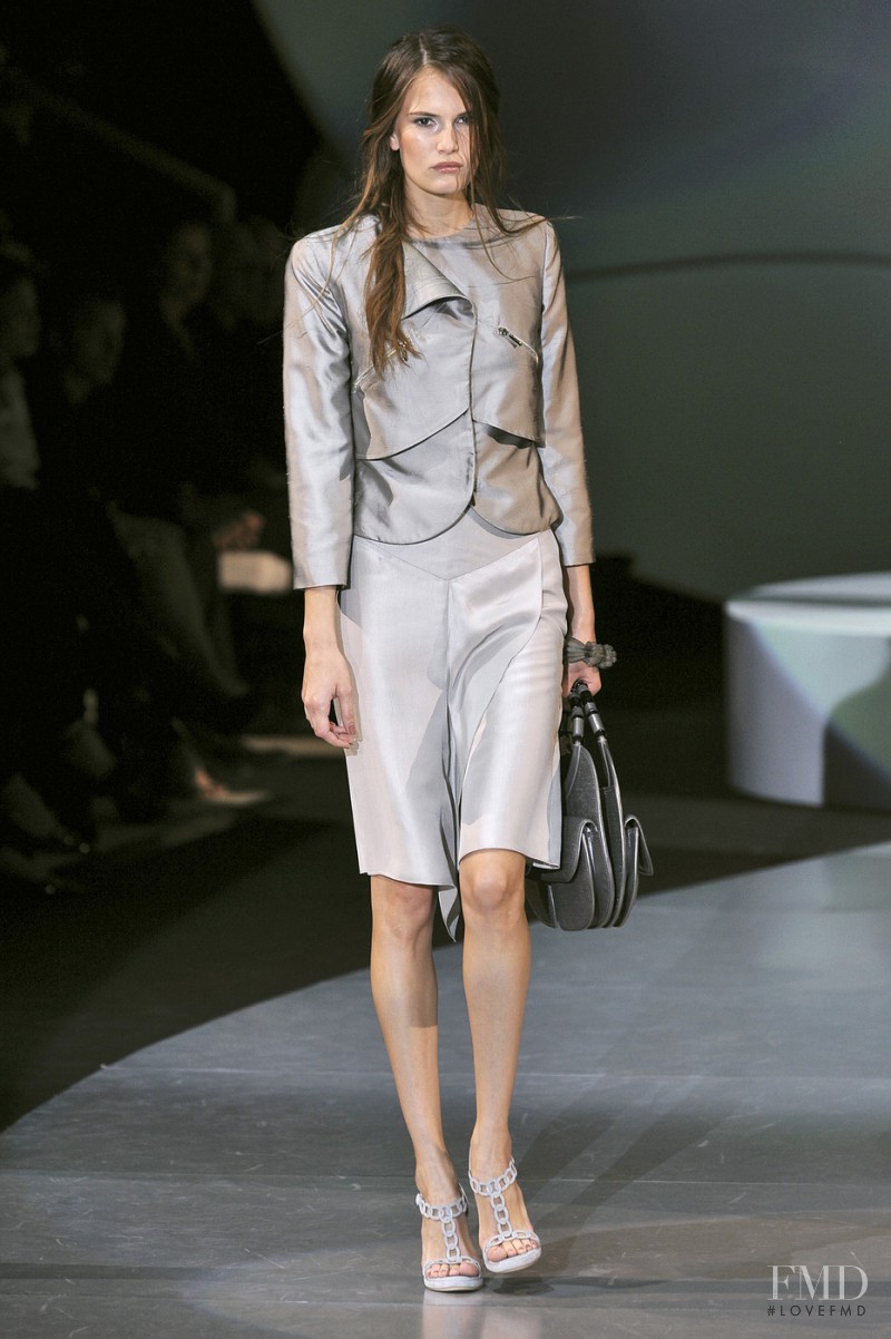 Alla Kostromicheva featured in  the Giorgio Armani fashion show for Spring/Summer 2009