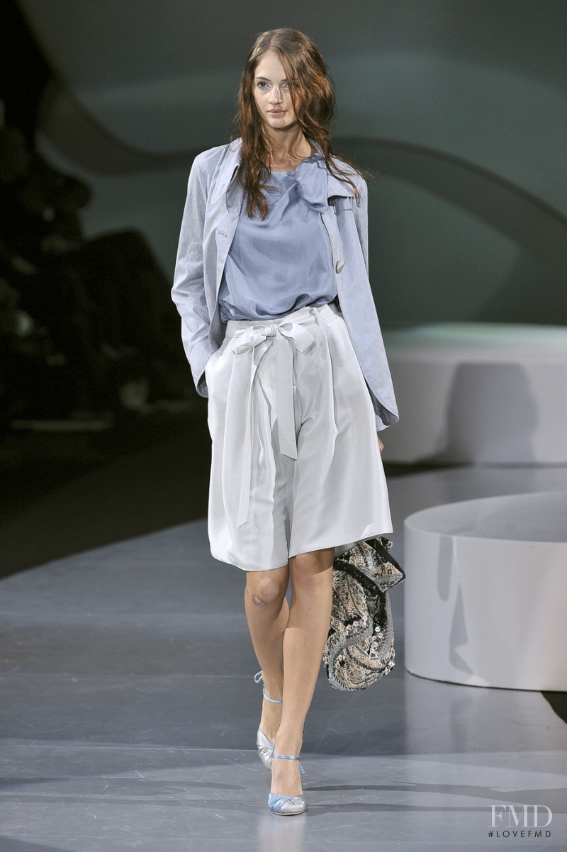 Natalia Belova featured in  the Giorgio Armani fashion show for Spring/Summer 2009