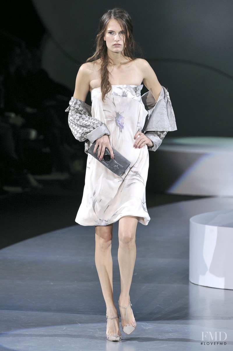 Alla Kostromicheva featured in  the Giorgio Armani fashion show for Spring/Summer 2009