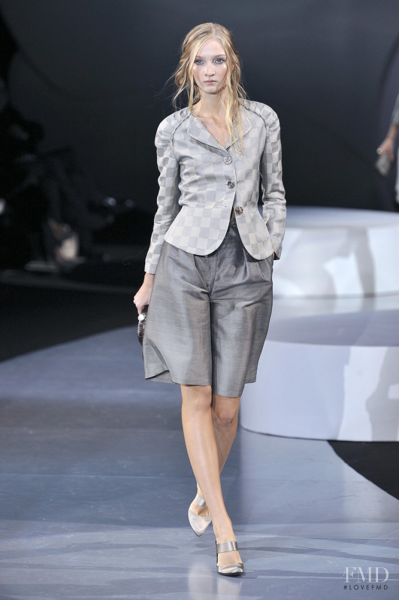 Anna Barsukova featured in  the Giorgio Armani fashion show for Spring/Summer 2009