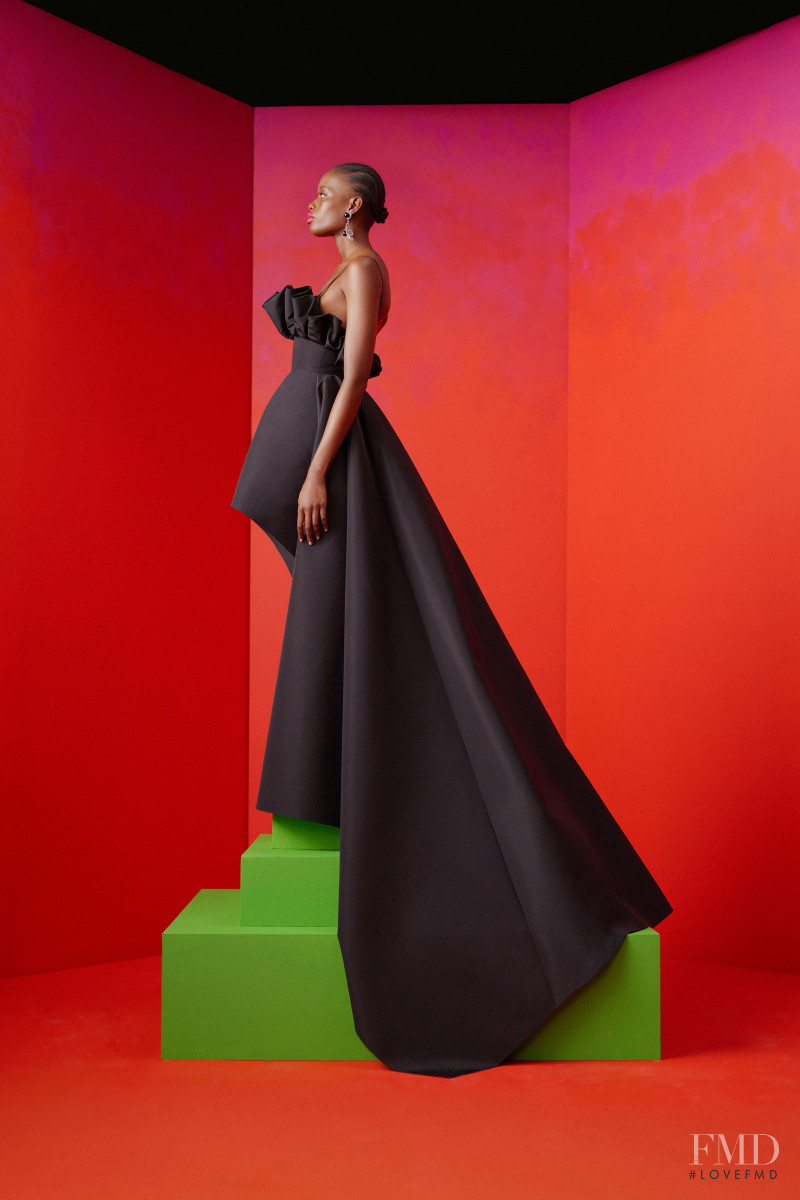 Carolina Herrera lookbook for Pre-Fall 2022