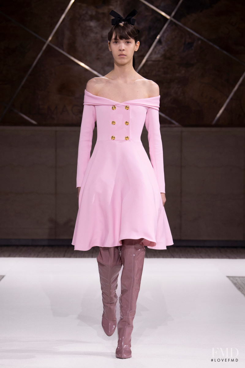 Giambattista Valli fashion show for Pre-Fall 2022