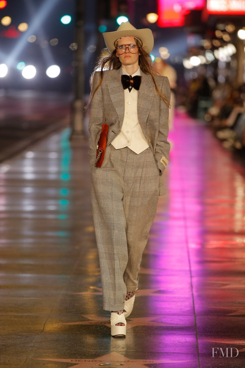 Gucci fashion show for Pre-Fall 2022