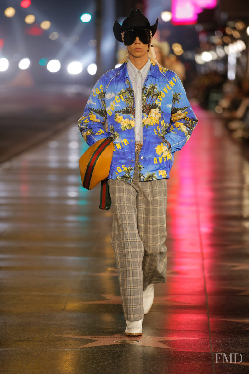 Gucci fashion show for Pre-Fall 2022
