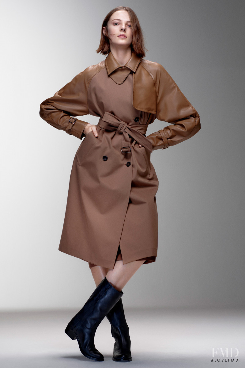 Max Mara lookbook for Pre-Fall 2022