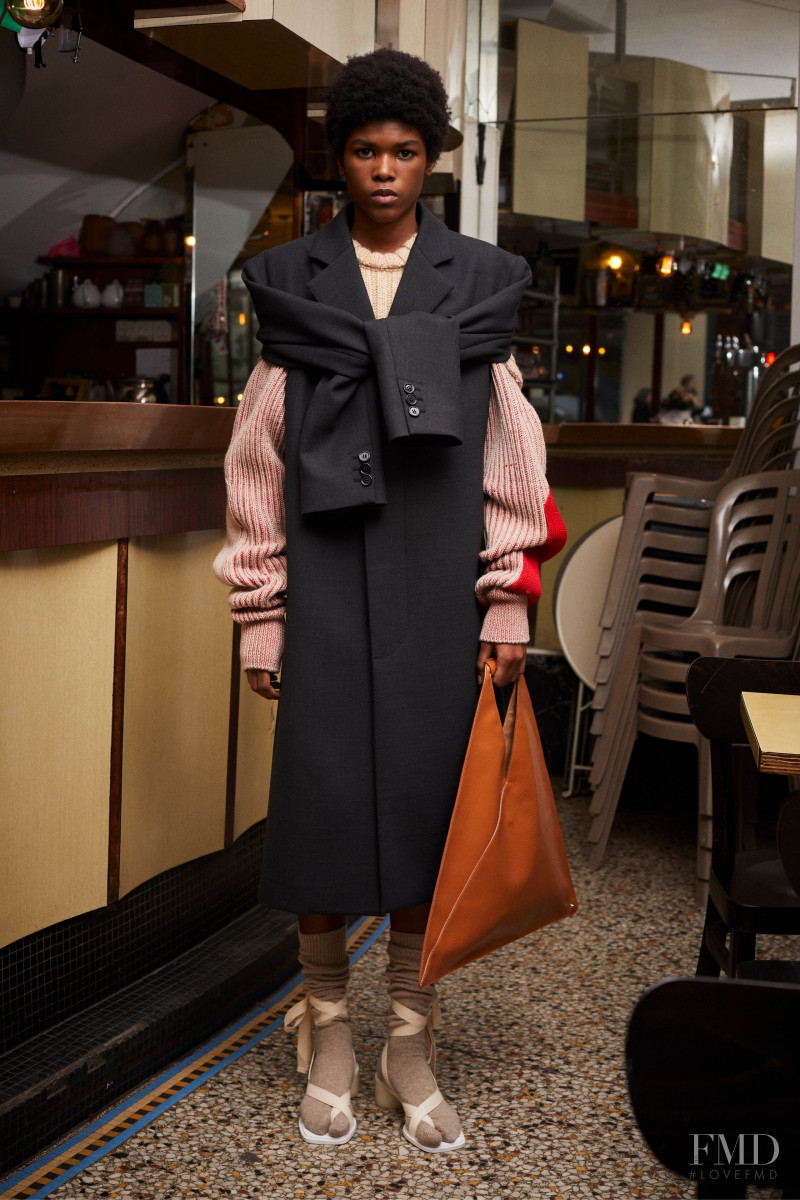 MM6 Maison Martin Margiela lookbook for Pre-Fall 2022