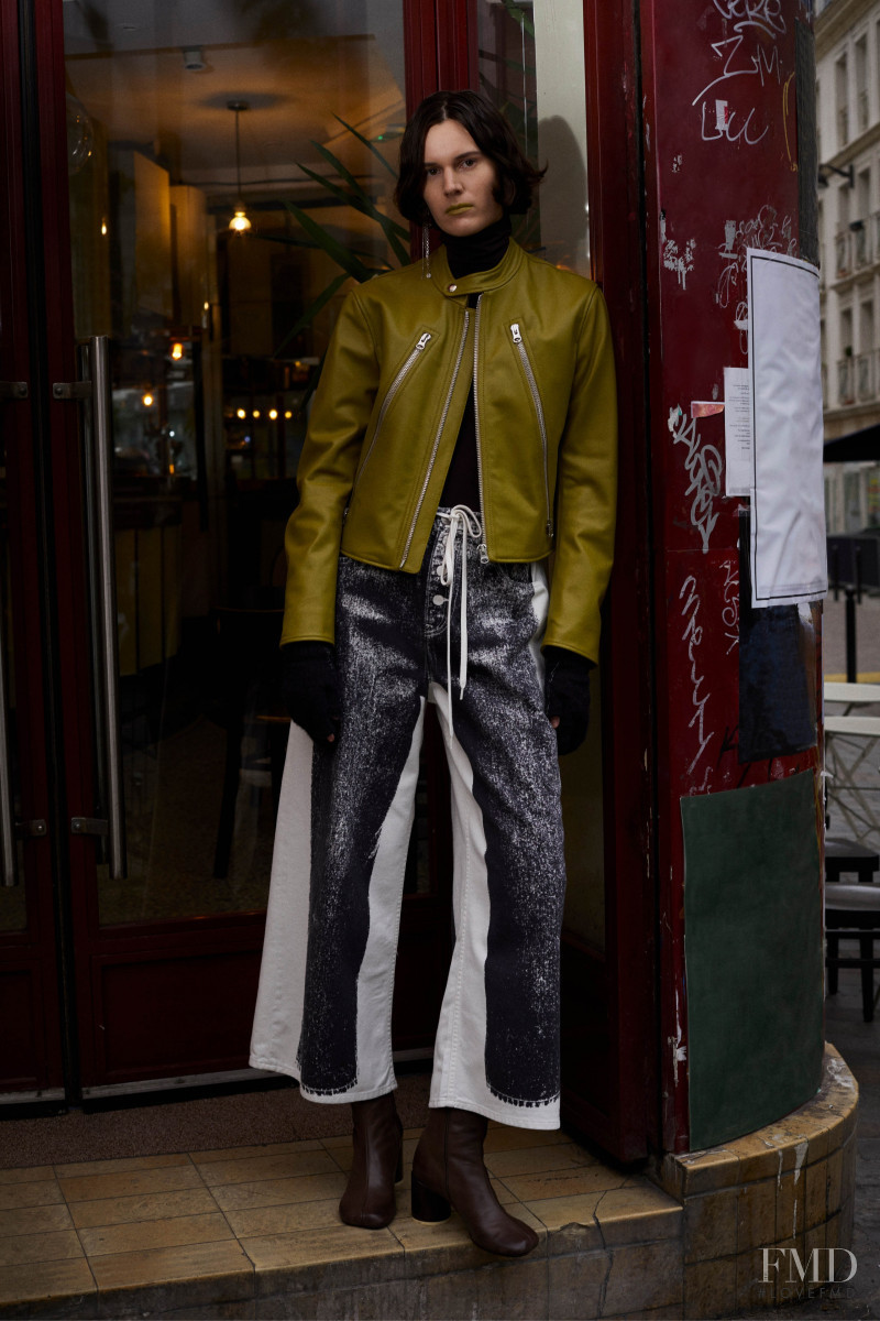 MM6 Maison Martin Margiela lookbook for Pre-Fall 2022