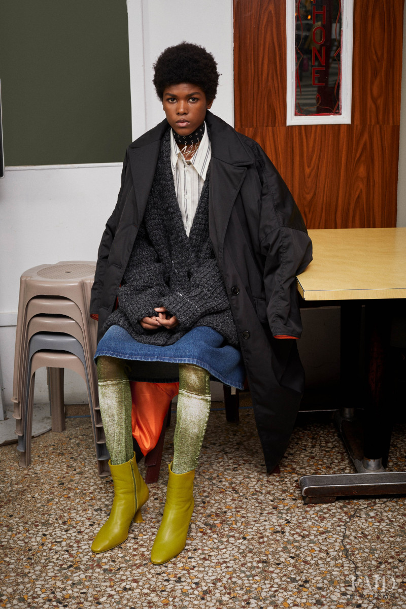 MM6 Maison Martin Margiela lookbook for Pre-Fall 2022