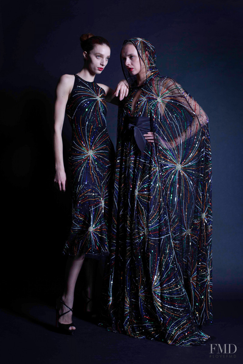 Naeem Khan lookbook for Pre-Fall 2022